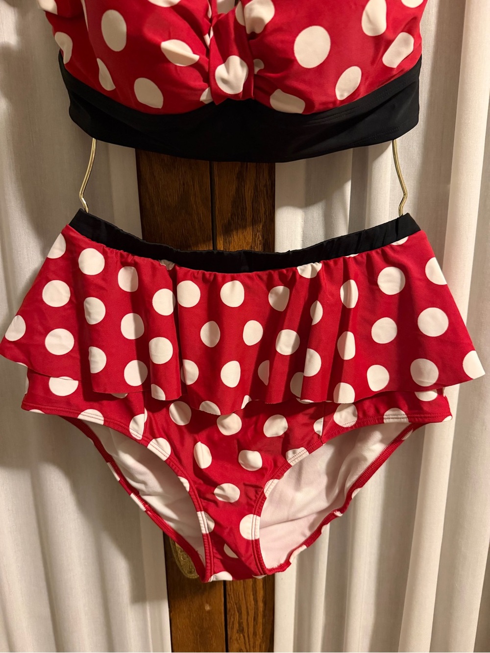 Torrid x Disney Limited Edition Minnie Mouse Red Polka Dot 2-Piece Swimsuit - Picture 6 of 15